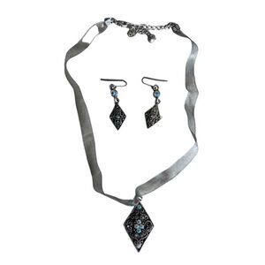 Silver Marcasite Pendant/Organza Ribbon & Fishhook Earrings